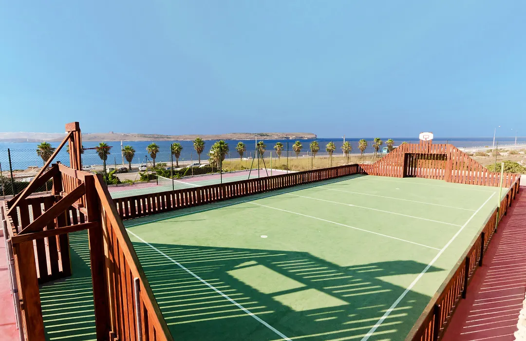 Paradise Bay Resort-1
