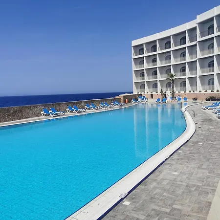 Paradise Bay Resort-3